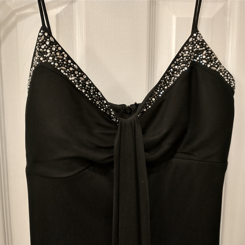 Chiffon gown/dress for prom, recital, wedding guest (black tie)